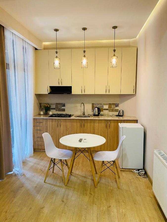 Happy Home Кутаиси Экстерьер фото